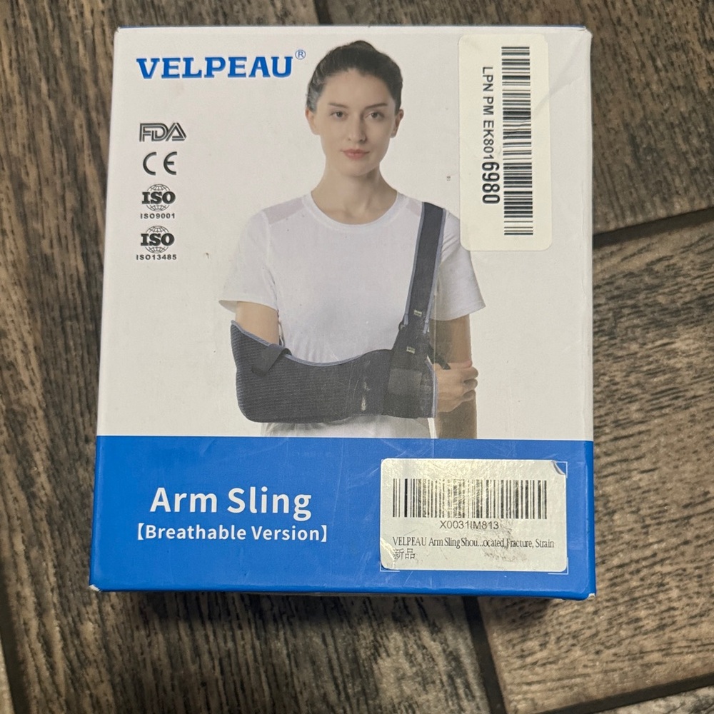 Velpeau Arm Sling in Black